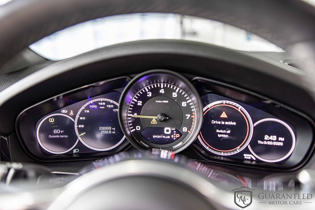 Used 2020 Porsche Cayenne E-Hybrid AWD/4WD image 26