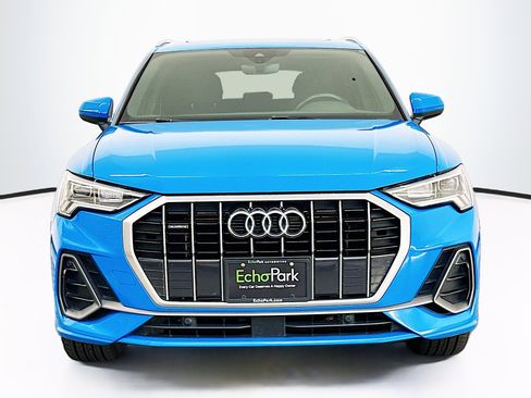 Used 2020 Audi Q3 2.0T Premium Plus w/ Premium Plus Package AWD/4WD image 2
