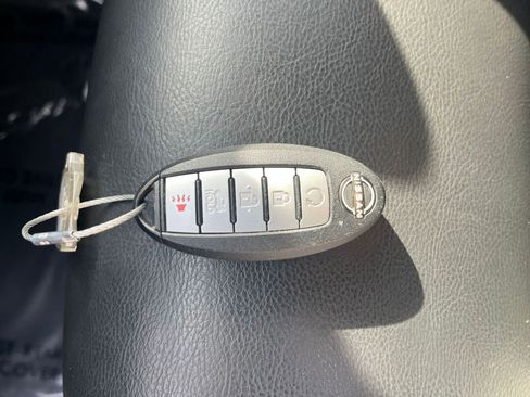 Used 2025 Nissan Altima 2.5 SR image 18