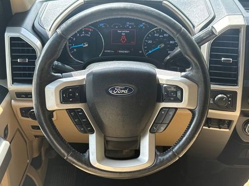 Used 2019 Ford F250 Lariat w/ Lariat Ultimate Package AWD/4WD image 14