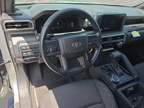 Used 2026 Toyota Tacoma SR AWD/4WD image 16