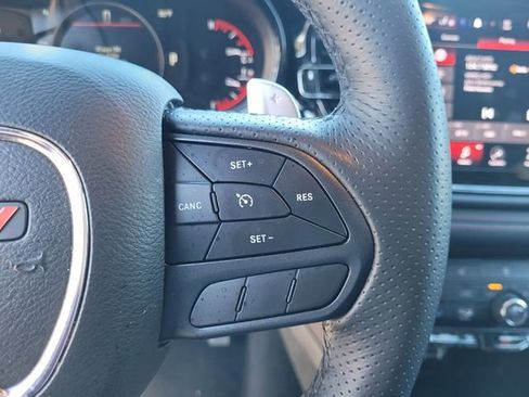Used 2025 Dodge Durango GT image 32