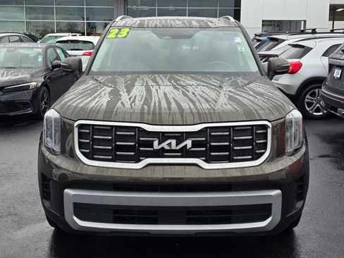 Used 2023 Kia Telluride S w/ S Sunroof Package image 2