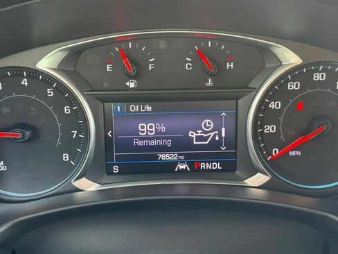 Used 2020 Chevrolet Equinox LT image 8