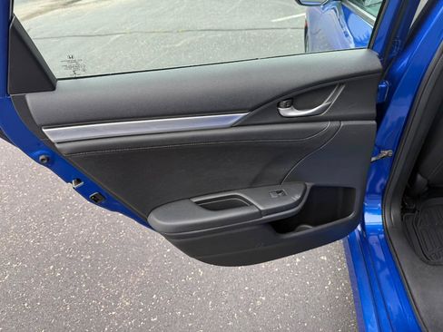 Used 2016 Honda Civic EX-L image 11