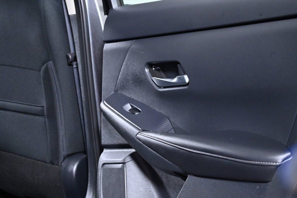 Used 2023 Nissan Sentra SV w/ All-Weather Package FWD image 32