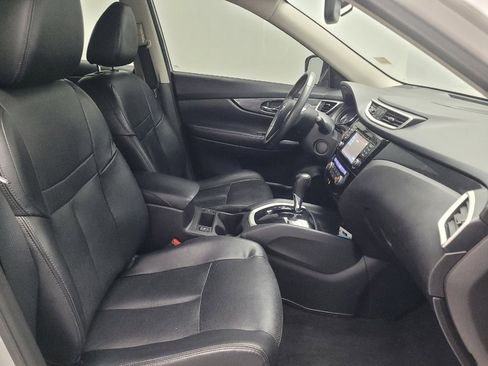 Used 2016 Nissan Rogue SL w/ SL Premium Package image 21