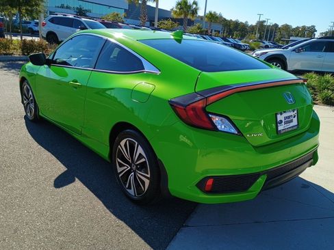 Used 2018 Honda Civic EX-T image 7