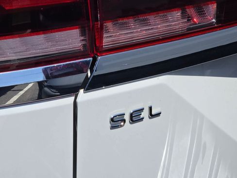 Certified 2024 Volkswagen Atlas SEL Premium R-Line AWD/4WD image 43