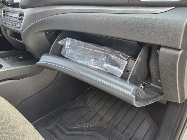 Certified 2025 Honda Ridgeline Sport image 18