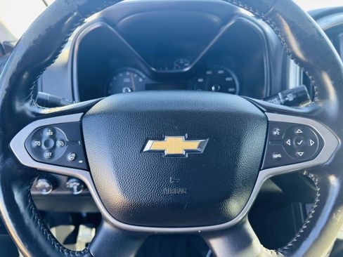 Used 2020 Chevrolet Colorado ZR2 image 11