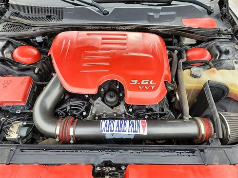 Used 2019 Dodge Challenger SXT w/ Blacktop Package image 13