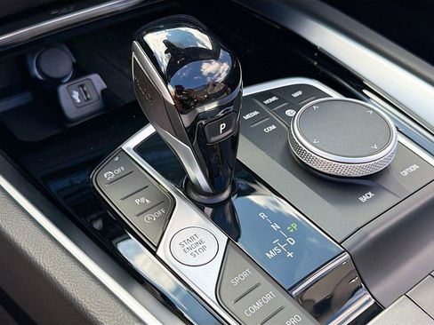 Certified 2025 BMW Z4 sDrive30i image 27