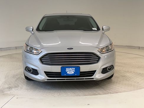 Used 2016 Ford Fusion SE w/ Equipment Group 202A image 5