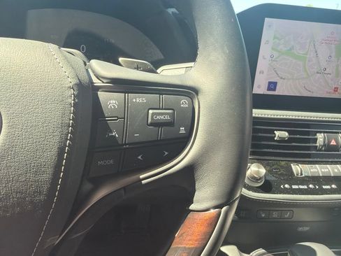 Certified 2024 Lexus LS 500 AWD w/ Luxury Package image 28