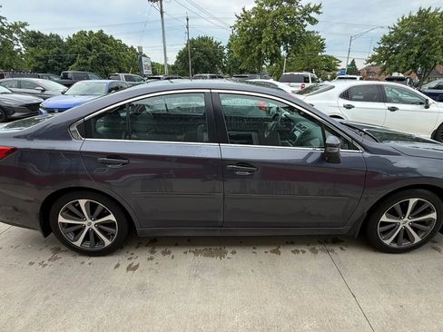 Used 2015 Subaru Legacy 2.5i Limited AWD/4WD image 7