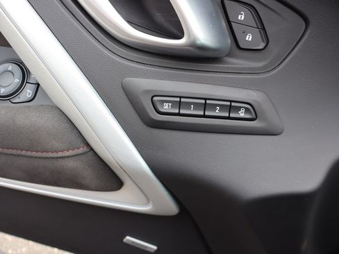 Used 2022 Chevrolet Camaro ZL1 RWD image 24