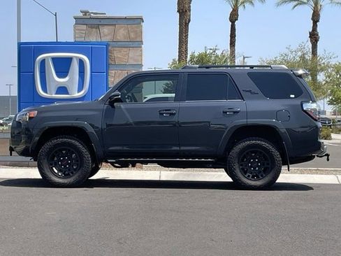 Used 2024 Toyota 4Runner TRD Off-Road Premium w/ Moonroof Package AWD/4WD image 6