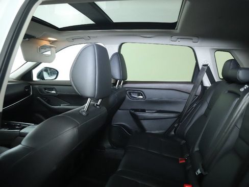 Certified 2023 Nissan Rogue SL AWD/4WD image 15