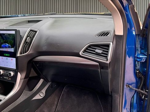 Used 2024 Ford Edge SEL AWD/4WD image 17