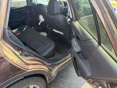 Used 2020 Subaru Outback Limited AWD/4WD image 11