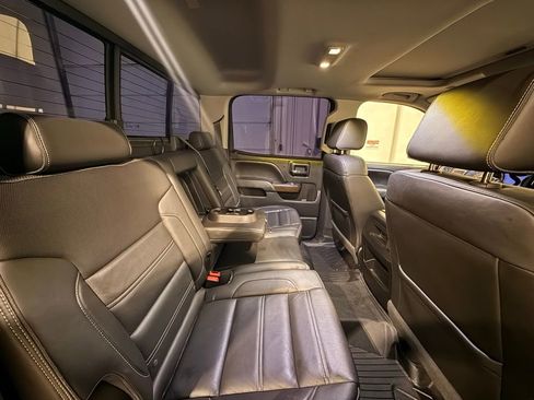 Used 2018 GMC Sierra 1500 Denali w/ Denali Ultimate Package image 32