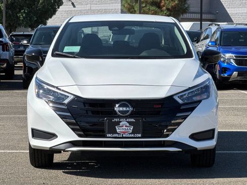 Used 2025 Nissan Versa SR w/ Trunk Package FWD image 9