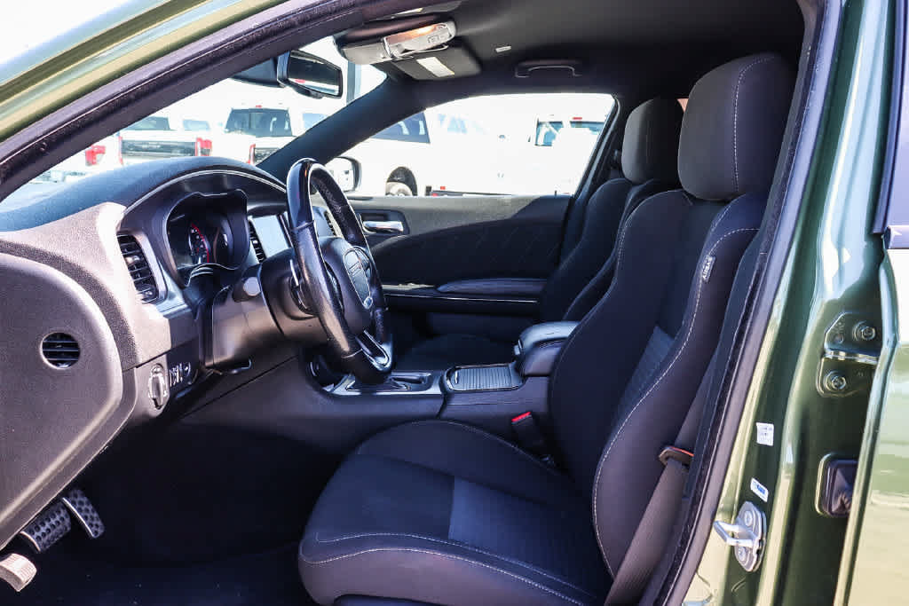 Used 2022 Dodge Charger R/T w/ Blacktop Package RWD image 16