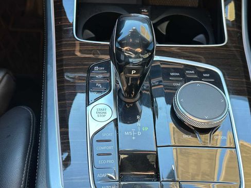 Used 2020 BMW X5 xDrive40i w/ Convenience Package image 42