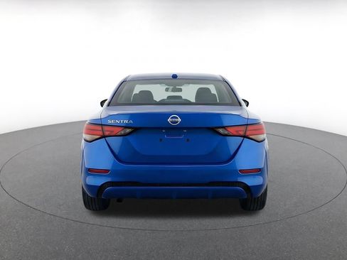 Used 2025 Nissan Sentra SV FWD image 7