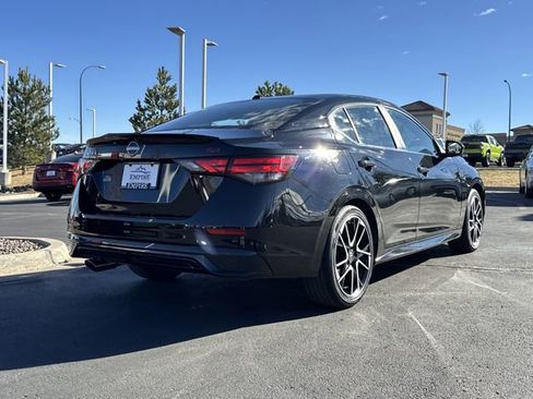 Used 2024 Nissan Sentra SR image 3