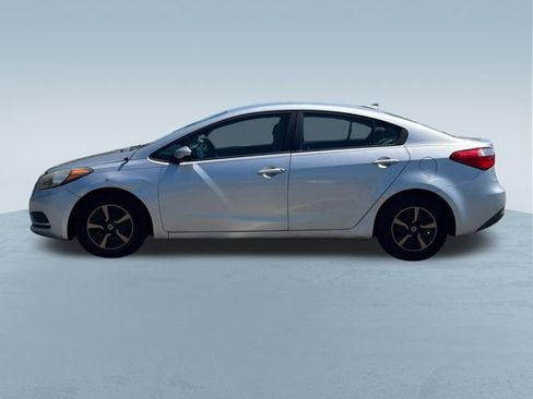 Used 2016 Kia Forte LX FWD image 4