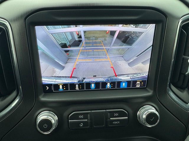 Used 2020 GMC Sierra 1500 AT4 w/ AT4 Premium Package AWD/4WD image 4