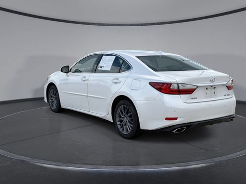 Used 2018 Lexus ES 350 w/ Premier Package FWD image 10