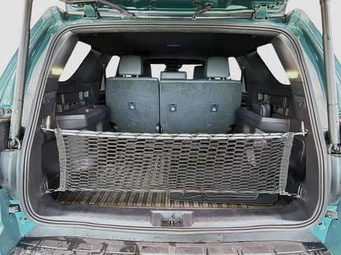 Used 2025 Toyota 4Runner TRD Off-Road Premium w/ Tow Technology Package AWD/4WD image 30