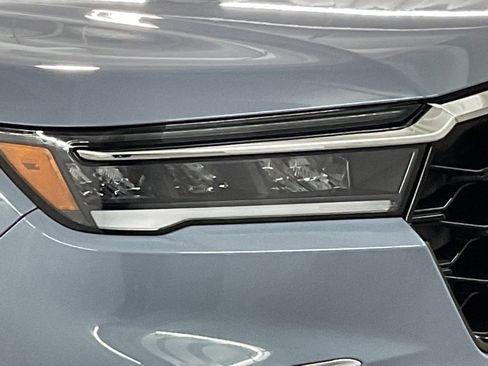 Certified 2025 Honda Pilot Touring image 34