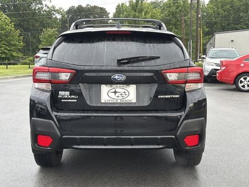 Used 2020 Subaru Crosstrek 2.0i Limited w/ Moonroof Package w/Navigation AWD/4WD image 4