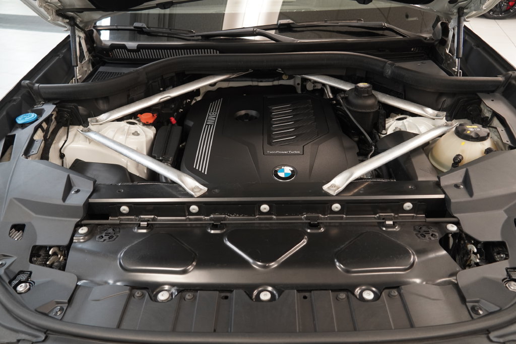 Used 2019 BMW X5 xDrive40i w/ Convenience Package AWD/4WD image 43