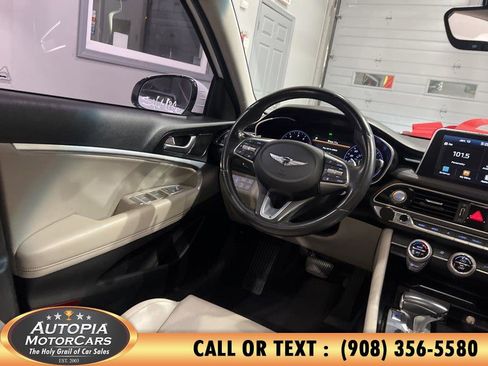 Used 2020 Genesis G70 2.0T image 21