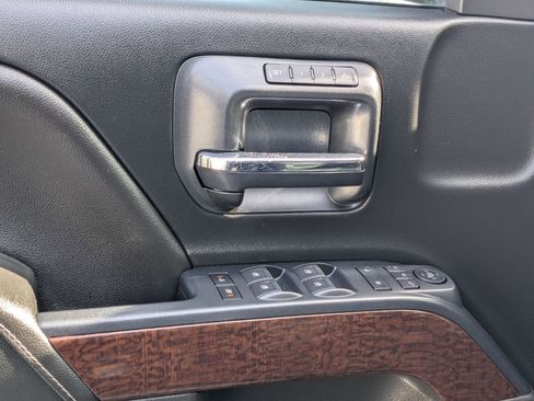 Used 2018 GMC Sierra 1500 SLT w/ SLT Premium Package image 14