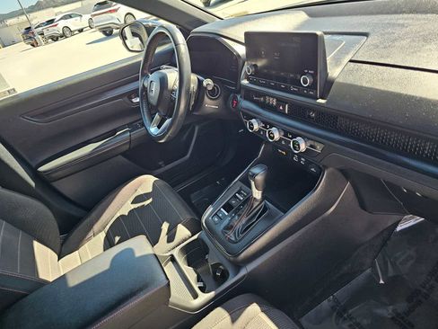 Used 2023 Honda CR-V Sport image 11