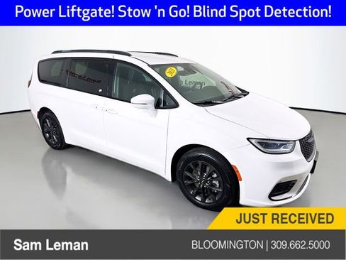 Used 2021 Chrysler Pacifica Touring w/ S Appearance Package image 1