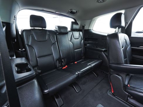 Used 2023 Kia Telluride S w/ S Sunroof Package image 40