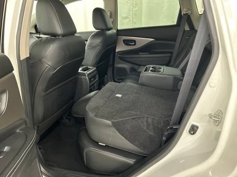 Used 2024 Nissan Murano SV w/ SV Midnight Edition Package AWD/4WD image 21