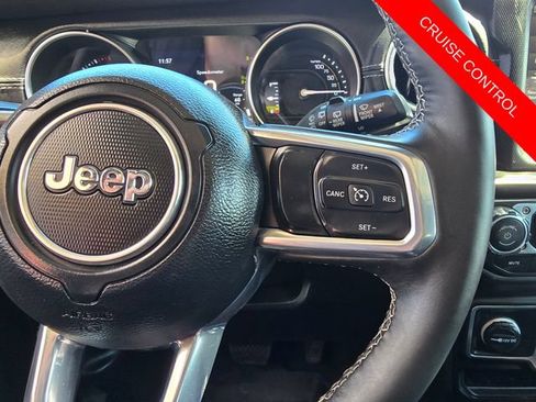 Used 2023 Jeep Wrangler Unlimited Sahara w/ Cold Weather Group AWD/4WD image 15