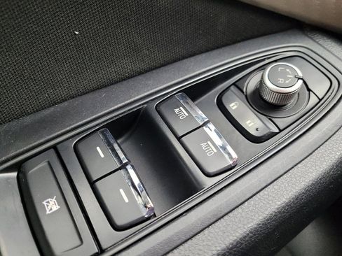 Used 2019 Subaru Ascent Premium image 27