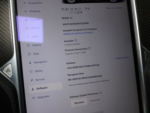 Used 2017 Tesla Model S 75D image 14