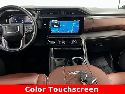 Used 2025 GMC Sierra 2500 Denali Ultimate w/ Max Trailering Package image 2