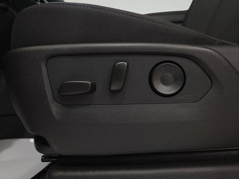 New 2026 Chevrolet Silverado 1500 LT Trail Boss w/ Convenience Package II AWD/4WD image 11