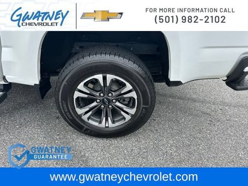 Used 2022 Chevrolet Colorado Z71 w/ Safety Package AWD/4WD image 10